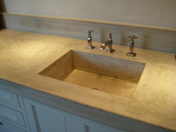 Concrete sinks and bathtubs